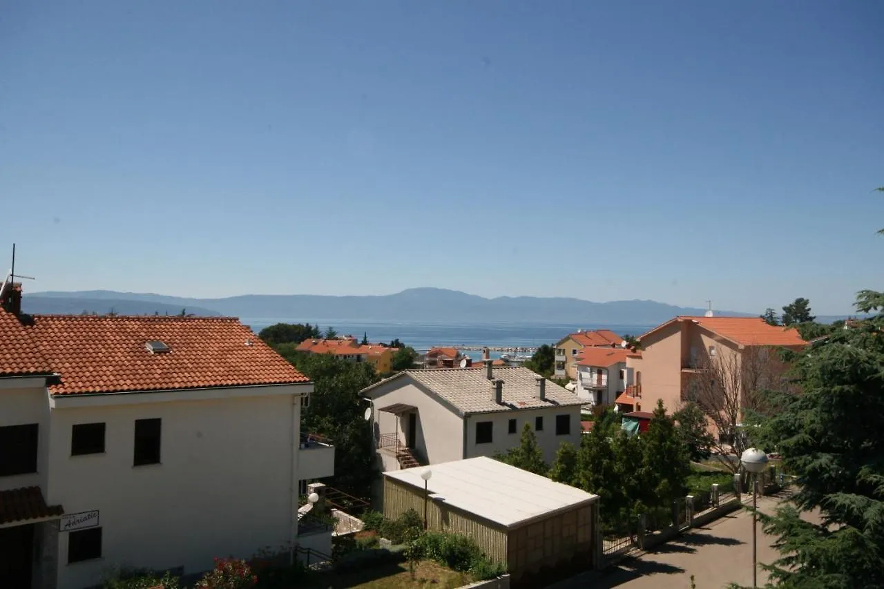 Apartments Mirjana With Sea View Malinska
