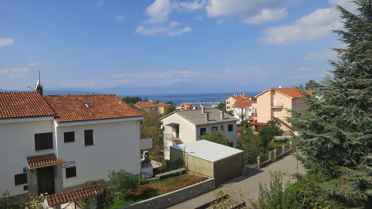Apartments Mirjana With Sea View Malinska